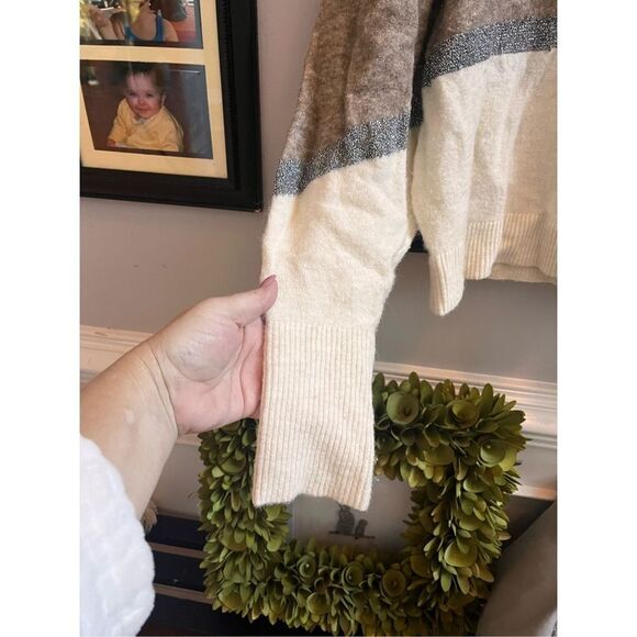 Veronica Beard Cream Brown & Silver Stripe V-Neck Sweater sz XL EUC - Picture 3 of 5